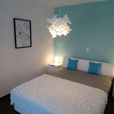 Adriana 2 Apartment *